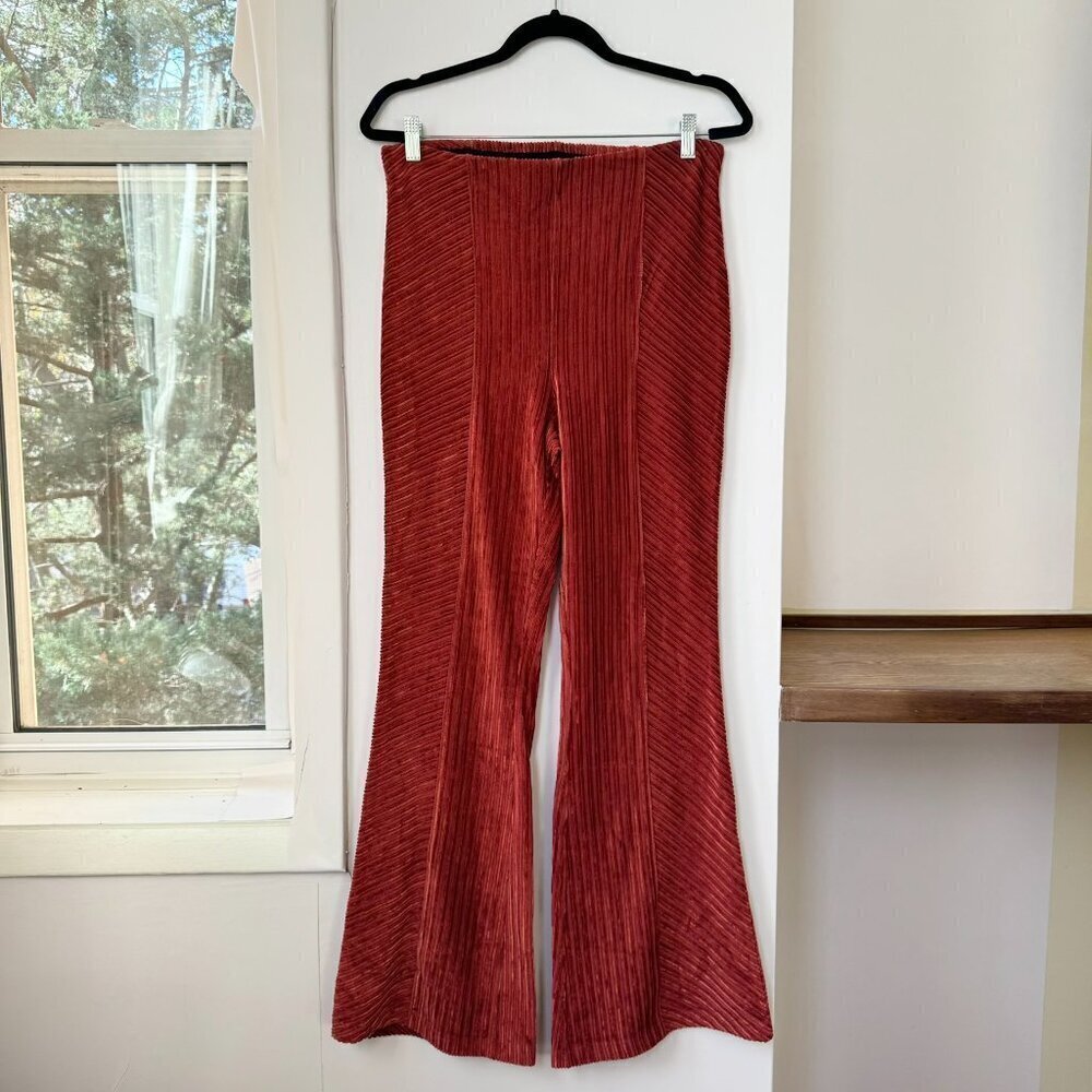 New Free People Slim Pull-On Velvet Flare Pants Red Small